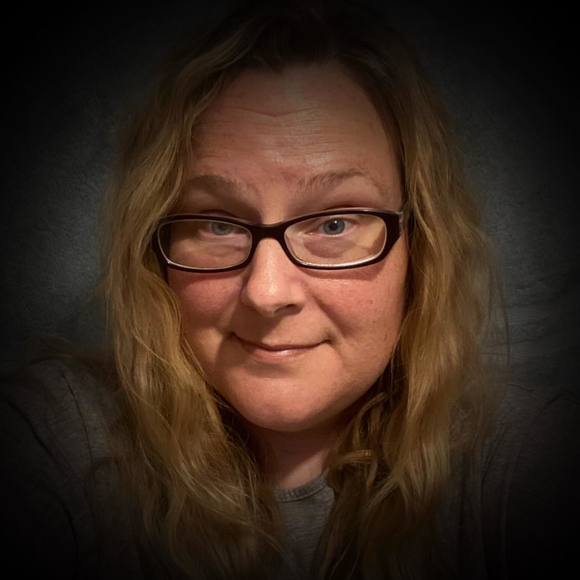 Meet your Posher, Shauna - Picture 1 of 1